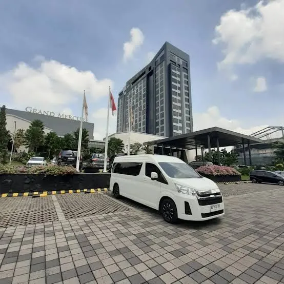 Perjalanan Liburan Bersama Keluarga Lebih Menyenangkan dengan Rental Hiace Yogyakarta